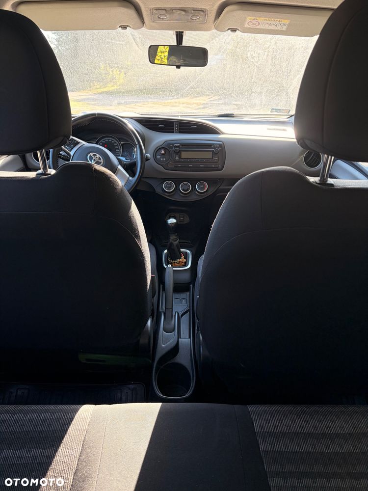 Toyota Yaris 1.0 Active EU6 - 4
