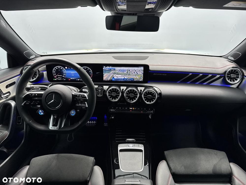 Mercedes-Benz CLA AMG 45 S 4-Matic+ 8G-DCT - 22