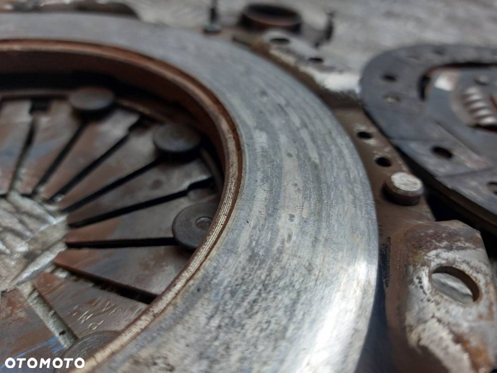 SPRZĘGŁO TARCZA + DOCISK + ŁOŻYSKO CIVIC V 1.5 16V - 6