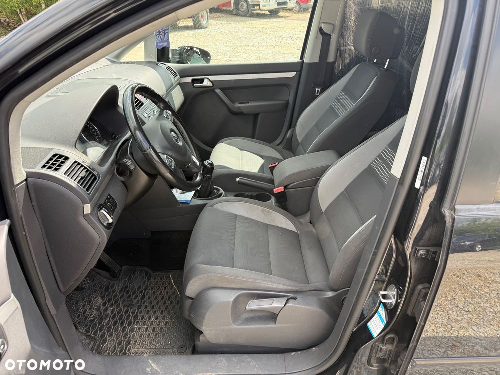 Volkswagen Touran 1.2 TSI BlueMotion Technology Life - 11