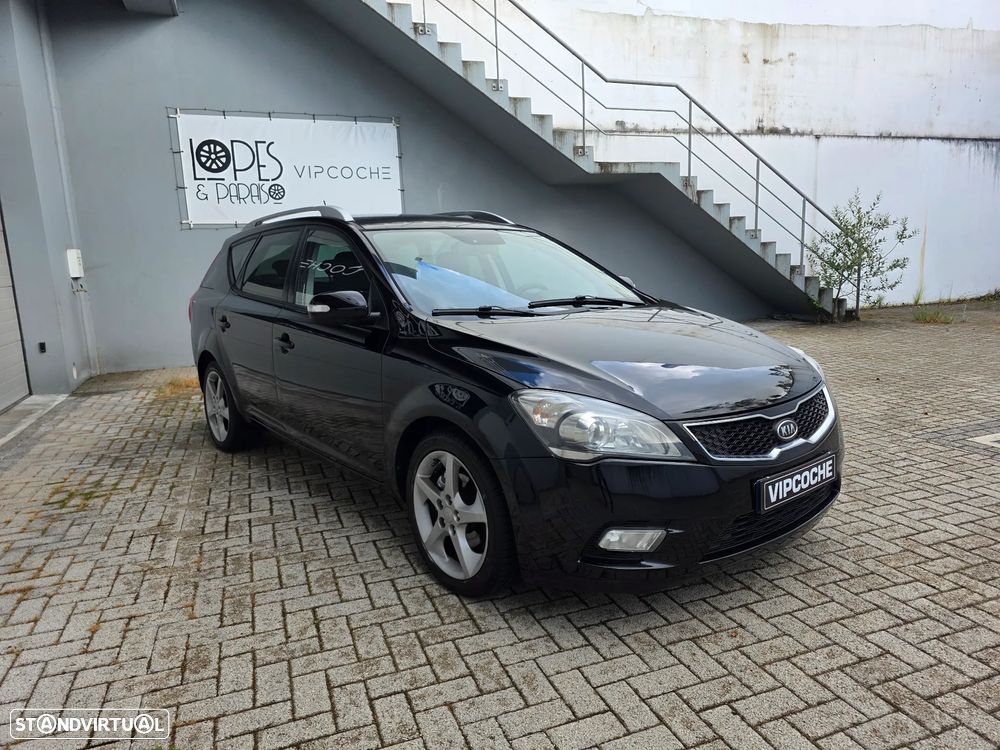 Kia Ceed SW 1.6 CRDi EX ISG - 17