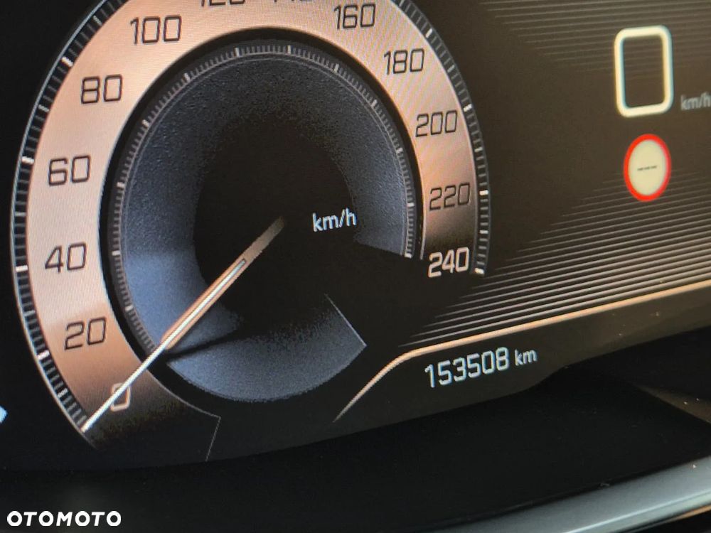 Peugeot 5008 2.0 BlueHDI GT S&S EAT8 - 17