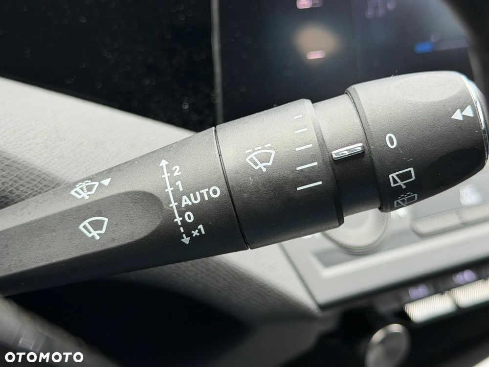 Peugeot 308 1.5 BlueHDi Allure S&S - 15
