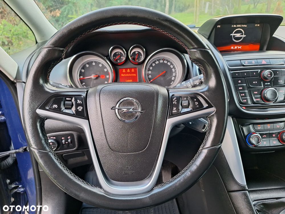 Opel Zafira - 12