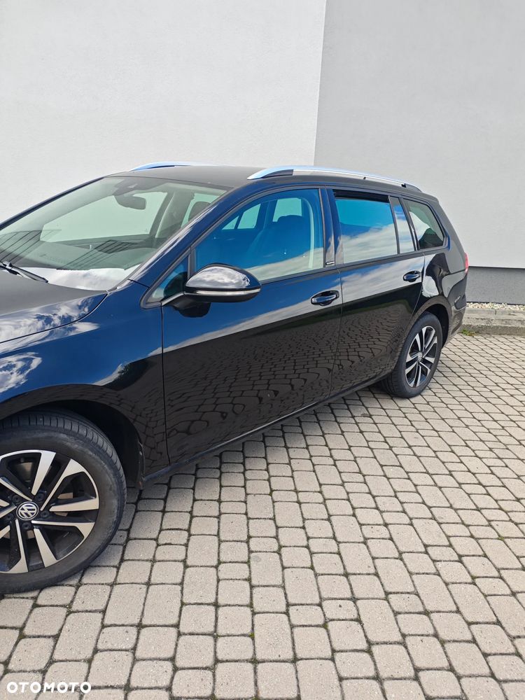 Volkswagen Golf 1.6 TDI SCR IQ.DRIVE - 4