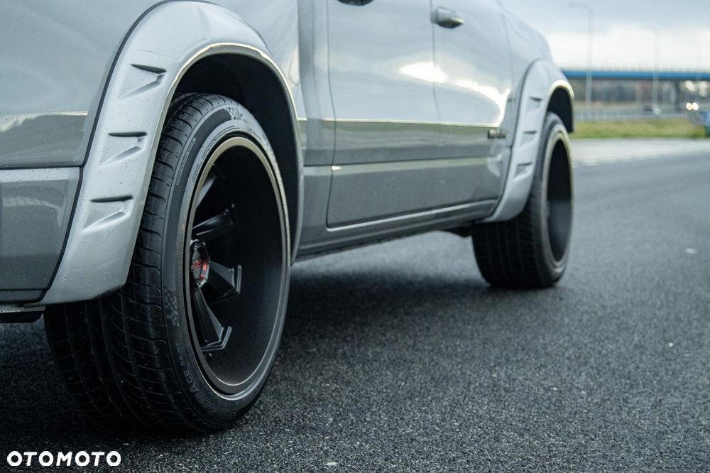 RAM 1500 5.7 Crew Cab Shortbed Laramie Black - 10