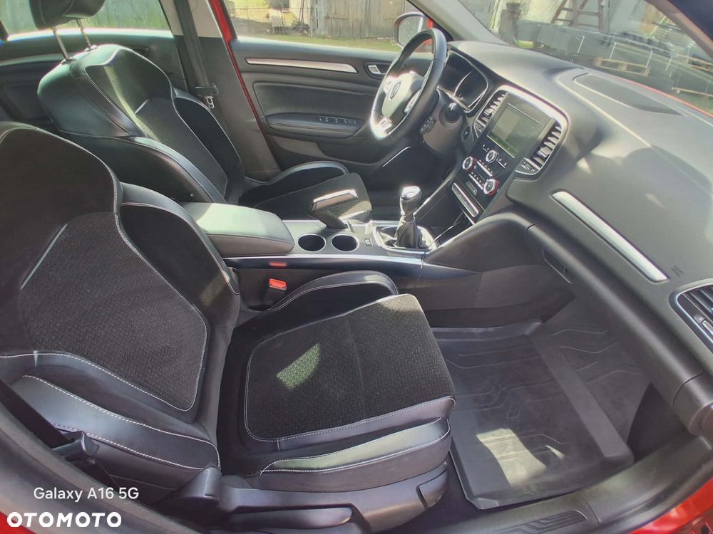 Renault Megane 1.2 16V TCe Energy Limited - 6