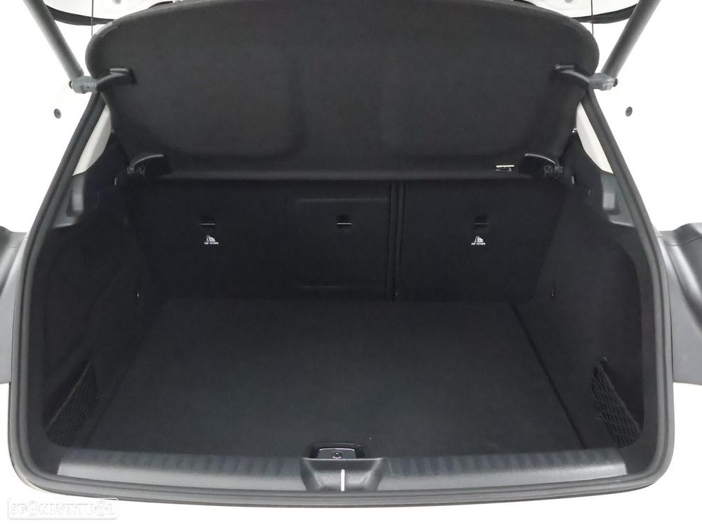 Mercedes-Benz GLA 200 AMG Line Aut. - 6
