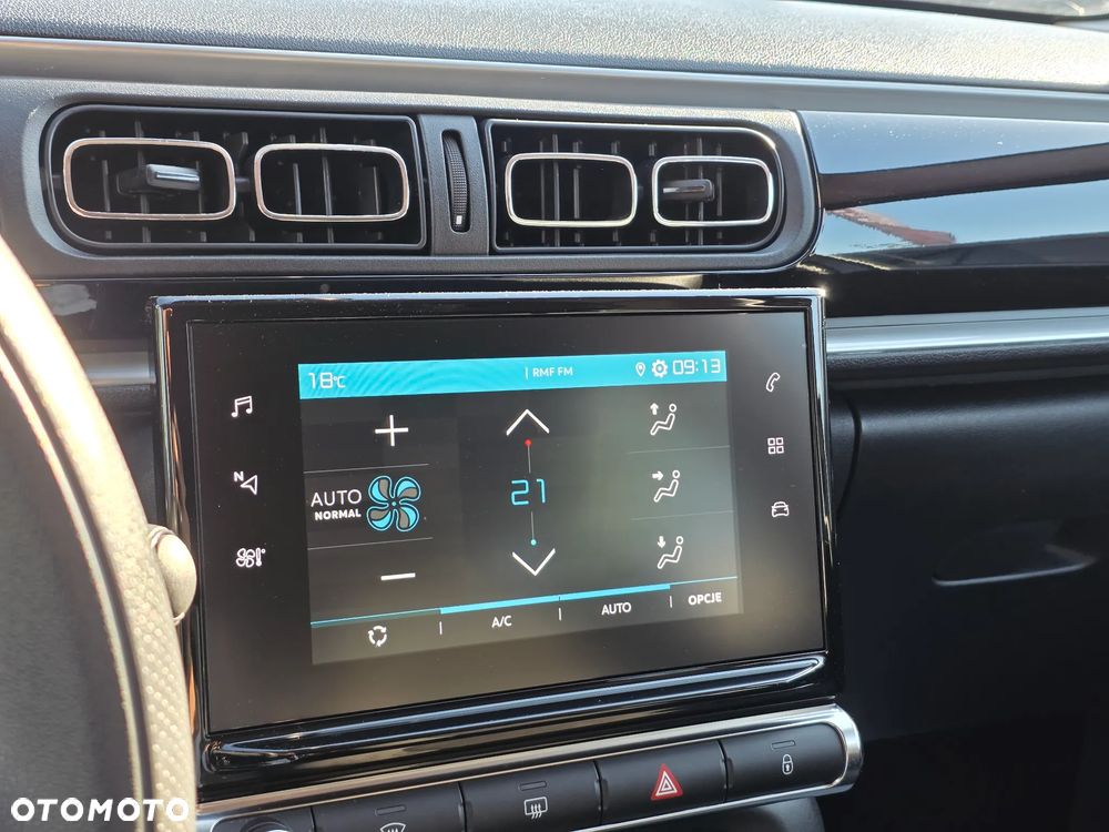 Citroën C3 1.2 PureTech Max EAT6 - 25
