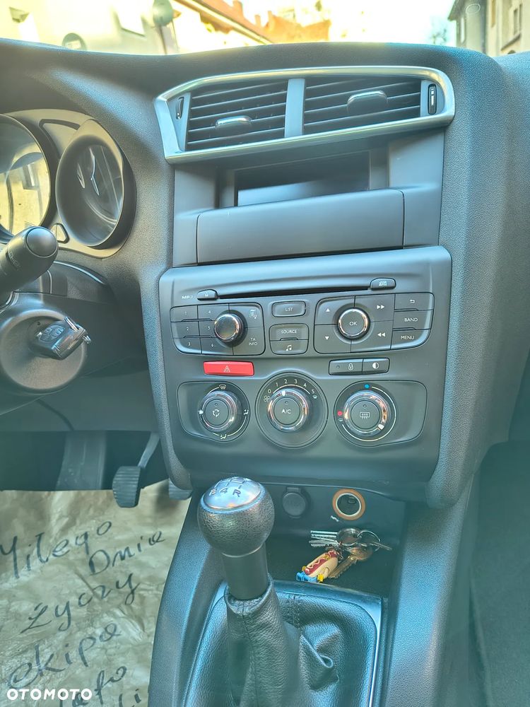 Citroën C4 VTi 95 Attraction - 10