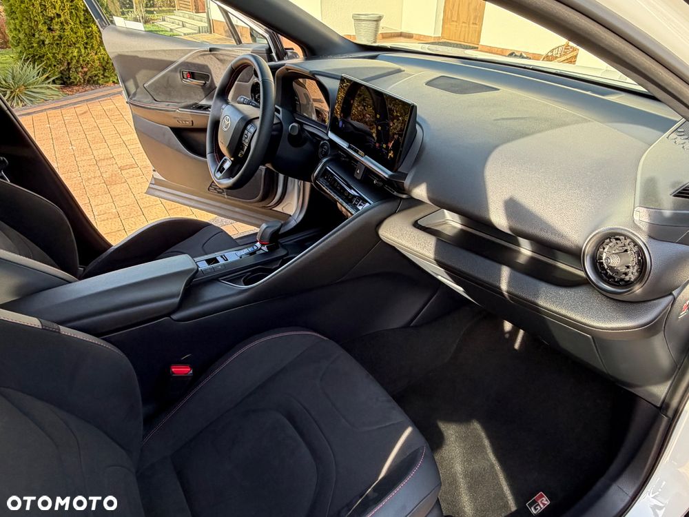 Toyota C-HR 2.0 Hybrid Dynamic Force GR Sport Premiere Edition - 26