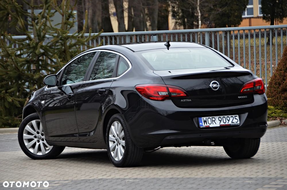 Opel Astra 1.6 CDTI Active - 17