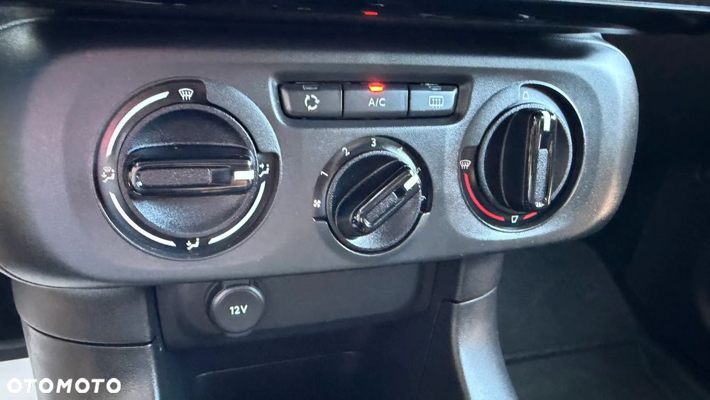 Citroën C3 1.2 PureTech Feel - 27