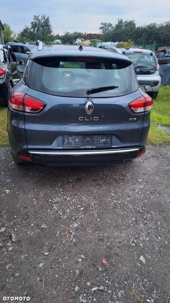 Renault Clio - 2
