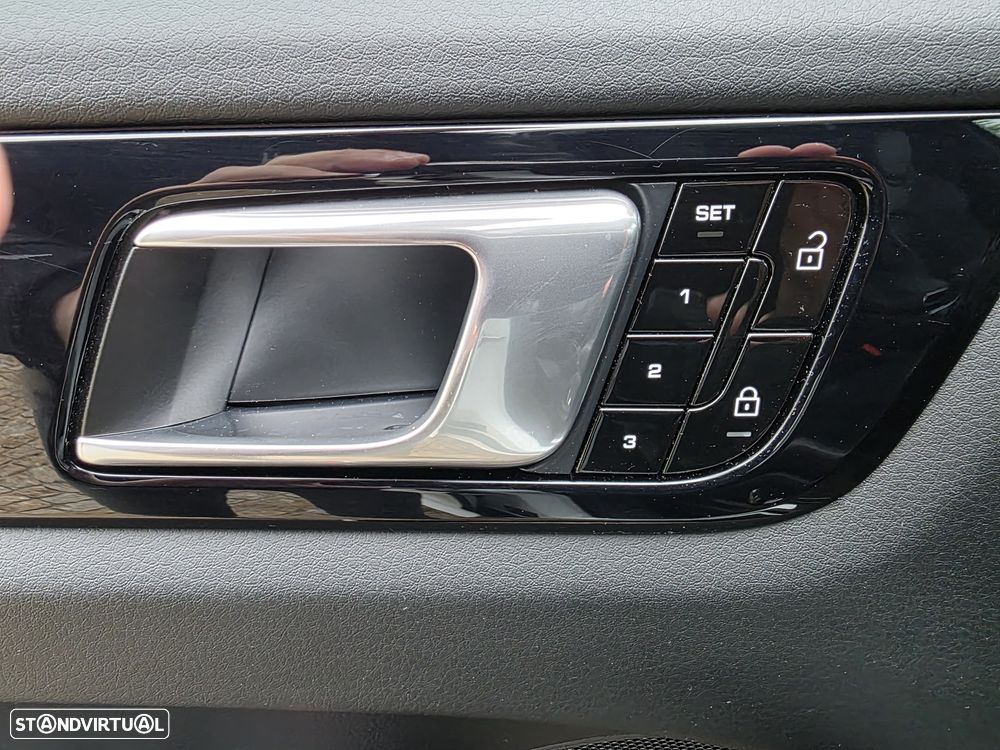 Porsche Cayenne Coupé E-Hybrid Tiptronic S - 26