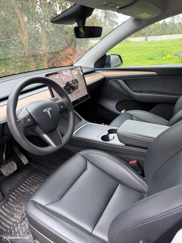 Tesla Model Y Tração Traseira - 10