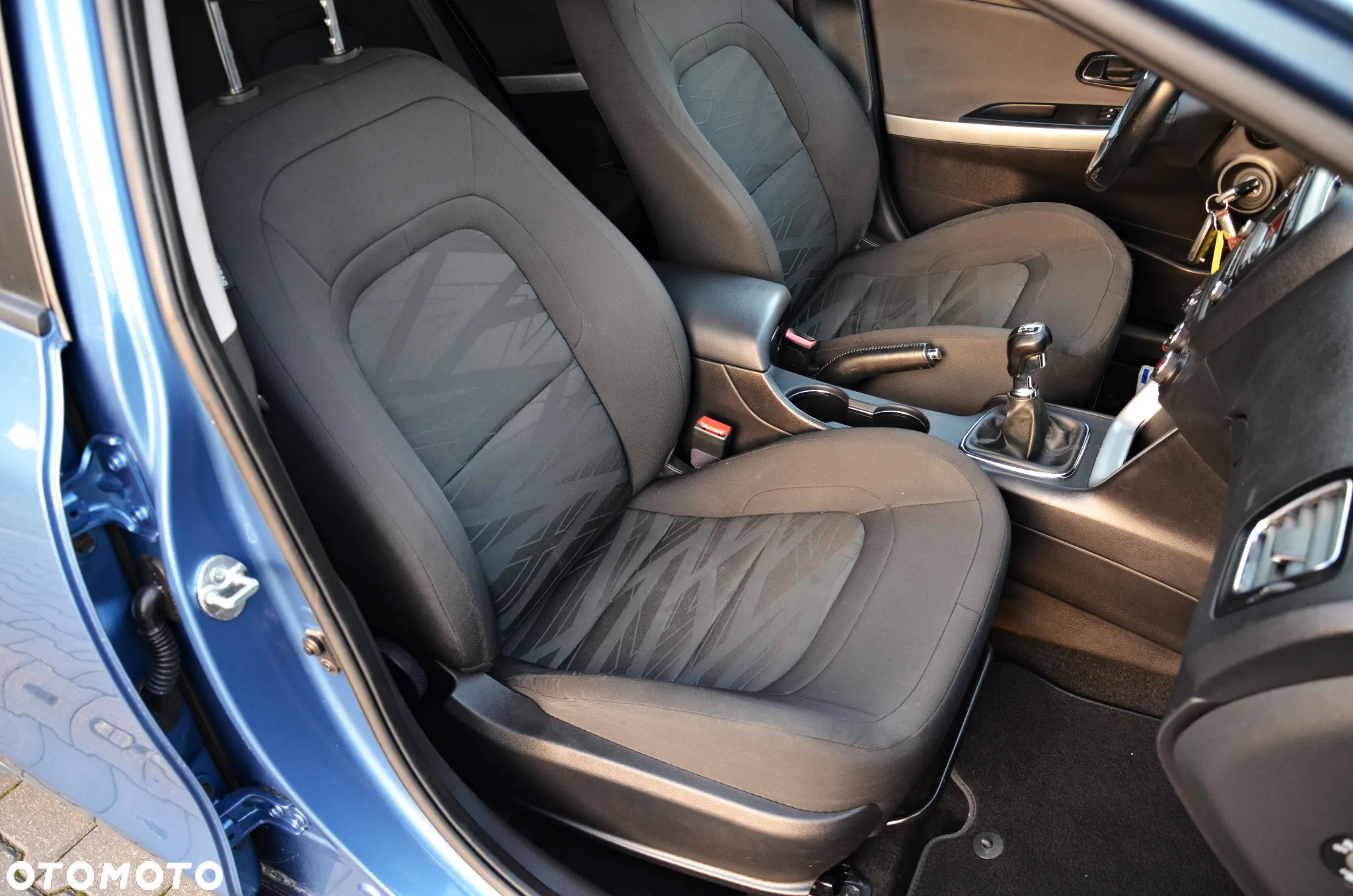 Kia Ceed - 34