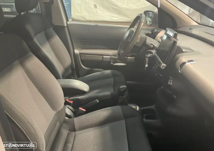 Citroën C4 Cactus PureTech 82 Shine Edition - 2
