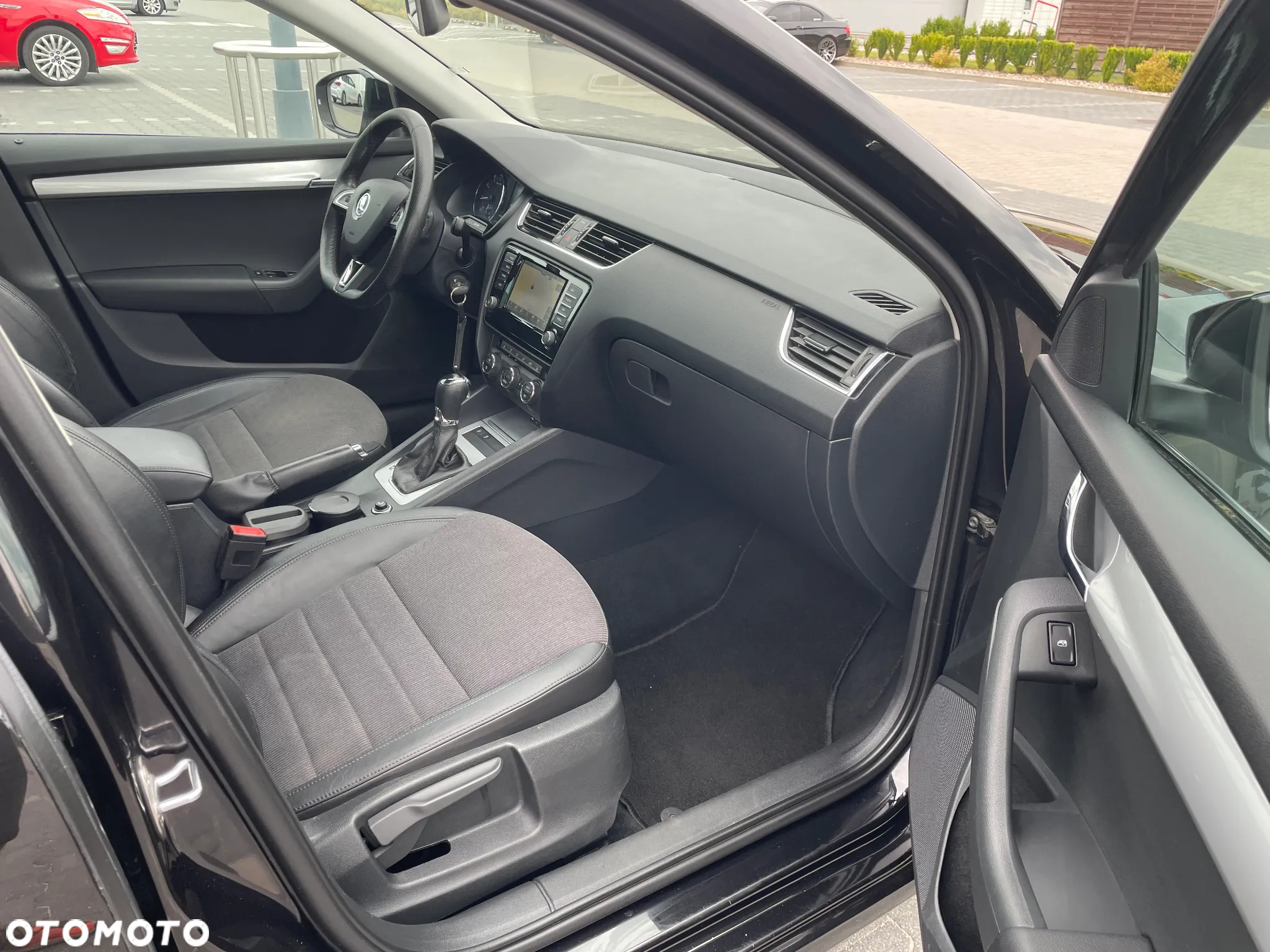 Skoda Octavia 1.8 TSI Joy DSG - 21
