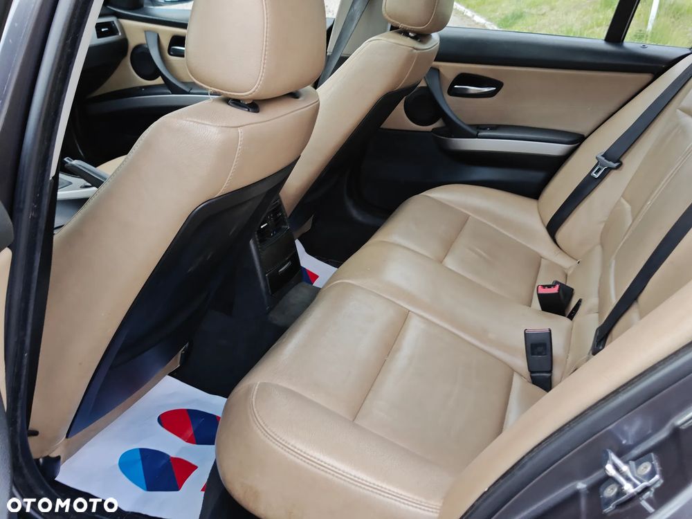 BMW Seria 3 320d DPF Blue Performance Edition Fleet - 6