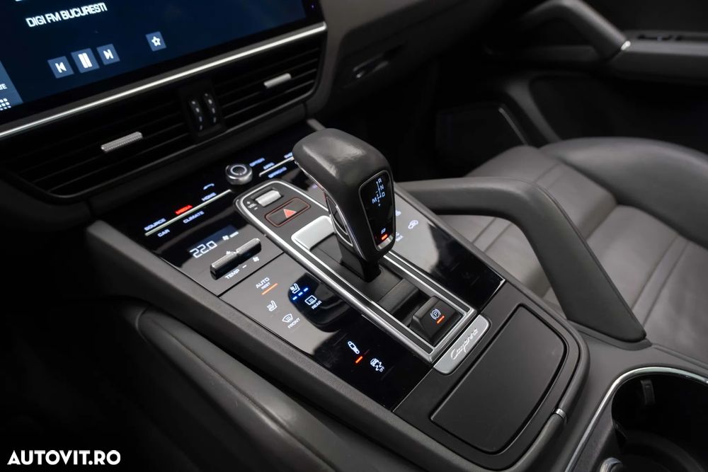 Porsche Cayenne S - 19