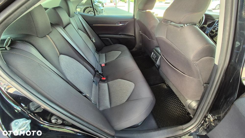 Toyota Camry 2.5 Hybrid Comfort CVT - 14