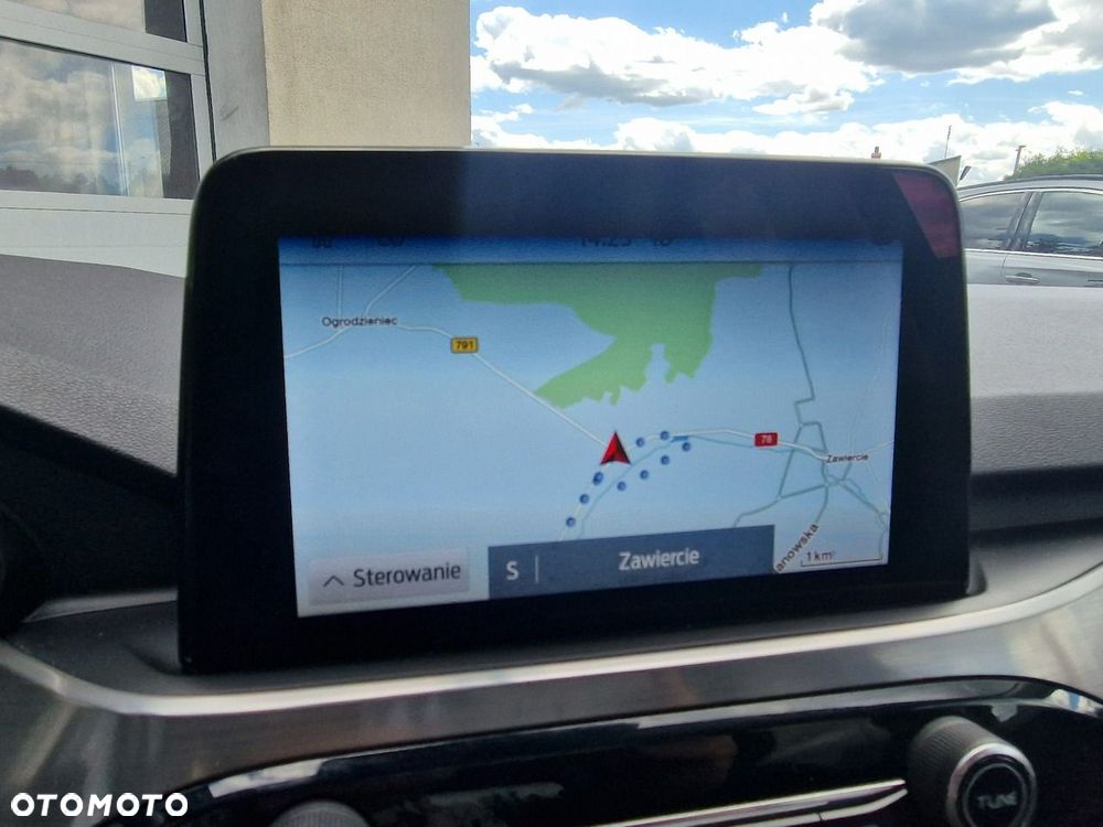 Ford Kuga 2.0 EcoBlue Hybrid TITANIUM - 26