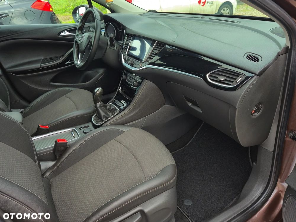 Opel Astra 1.4 Turbo Start/Stop 120 Jahre - 13