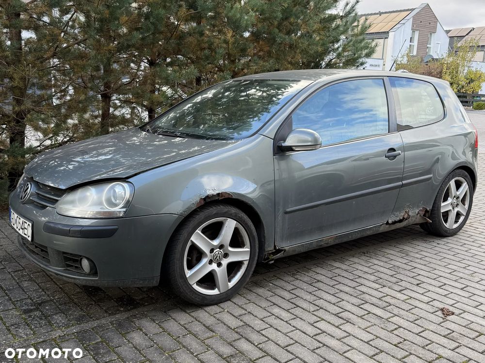 Volkswagen Golf - 1