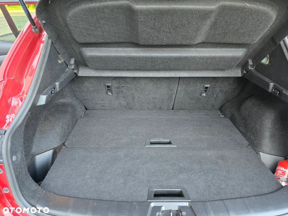 Nissan Qashqai 1.3 DIG-T N-CONNECTA - 29