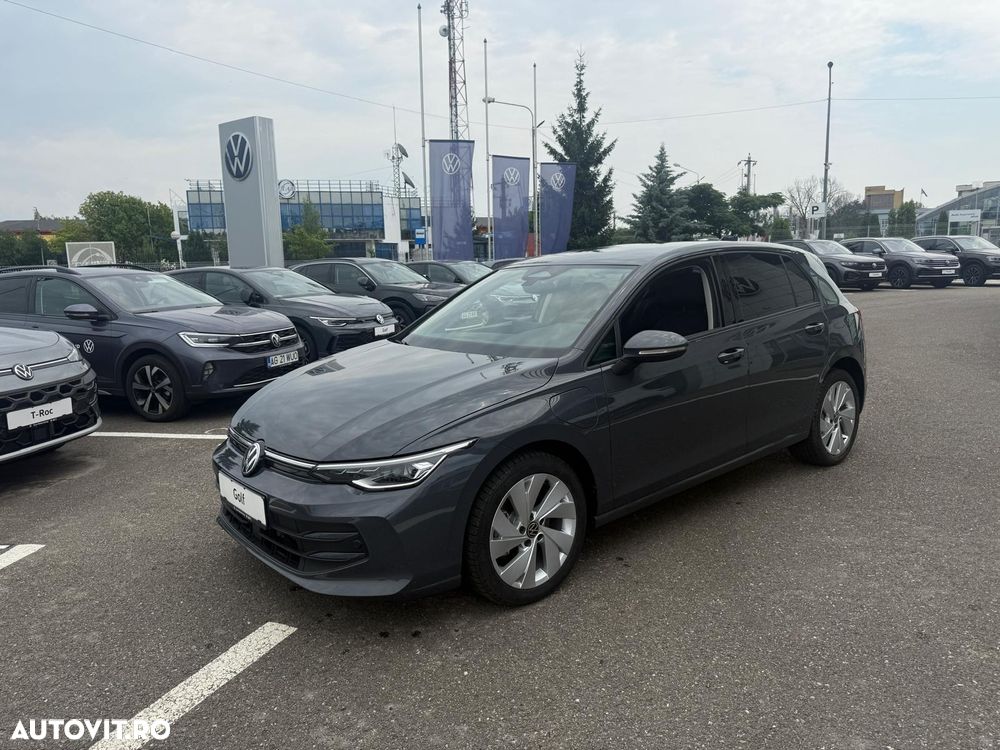 Volkswagen Golf - 2