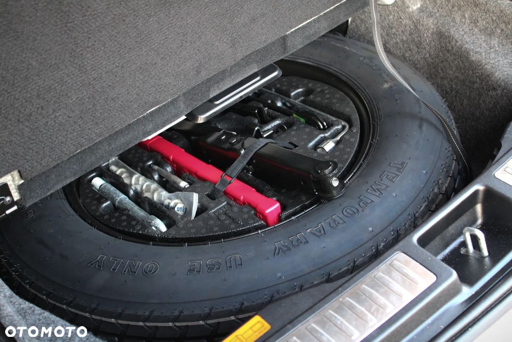 Mercedes-Benz GL 500 4-Matic - 25