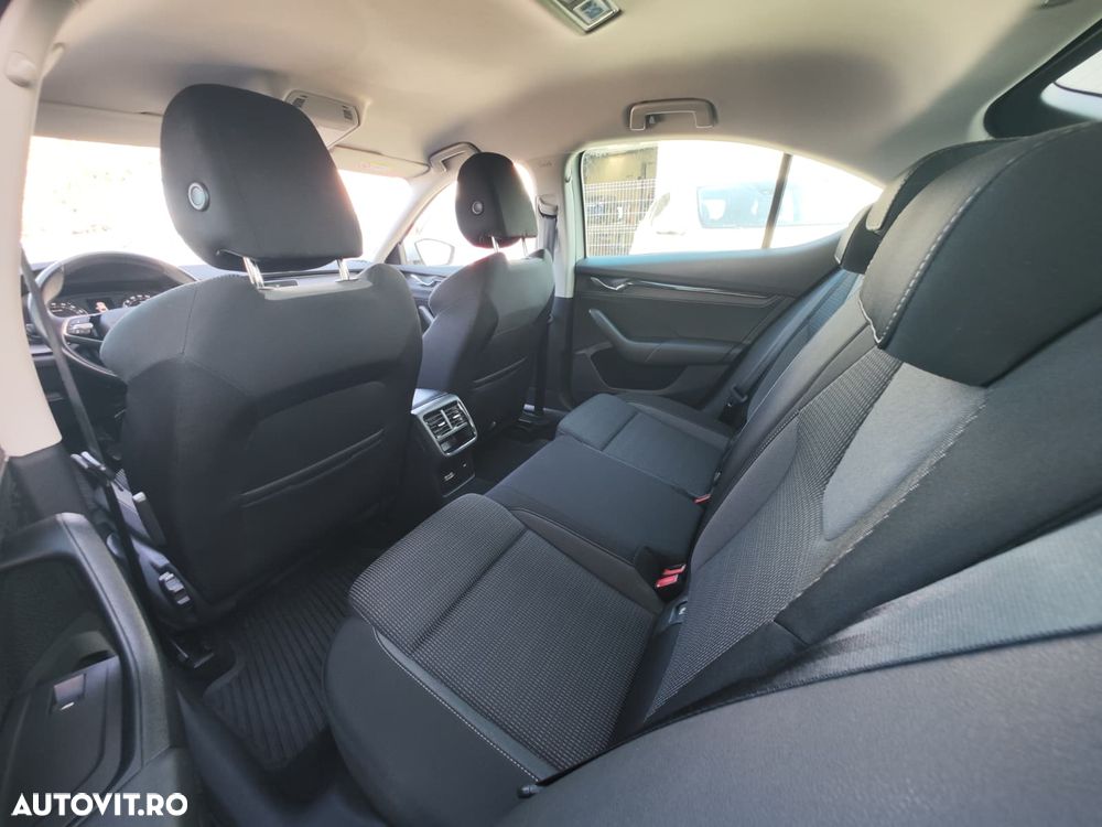 Skoda Octavia 2.0 TDI Ambition - 16