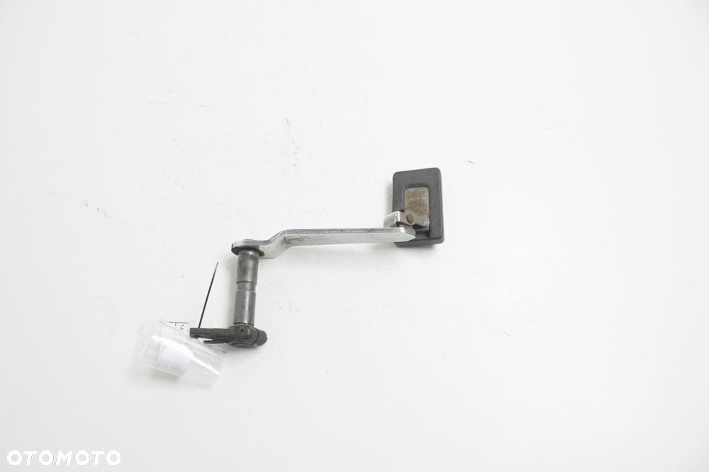 DŹWIGNIA HAMULCA TYLNEGO Yamaha XVZ 1300 Royal Star 96-00 - 2