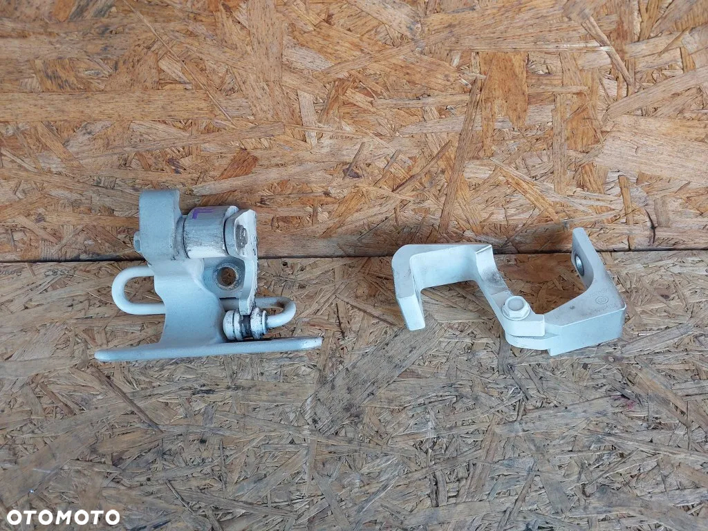 Zawias Drzwi Przedni Prawy Górny Dolny Komplet Vw Transporter T5 T6 7H0831412B - 2
