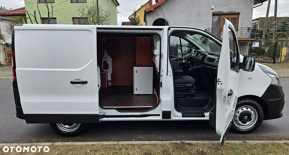 Nissan NV300 - 16
