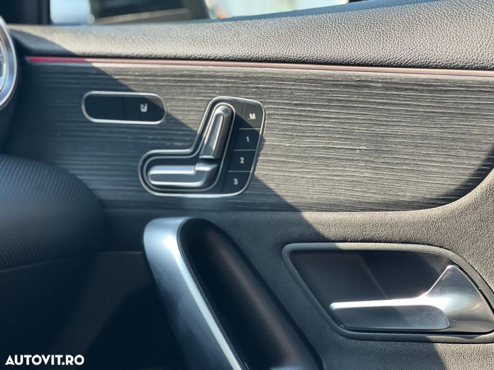 Mercedes-Benz A - 30