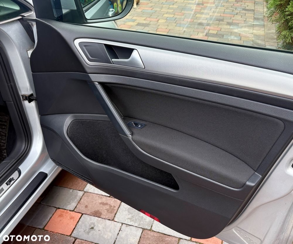 Volkswagen Golf VII 1.4 TSI BMT City - 20