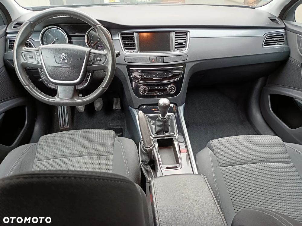 Peugeot 508 HDi FAP 140 Allure - 16