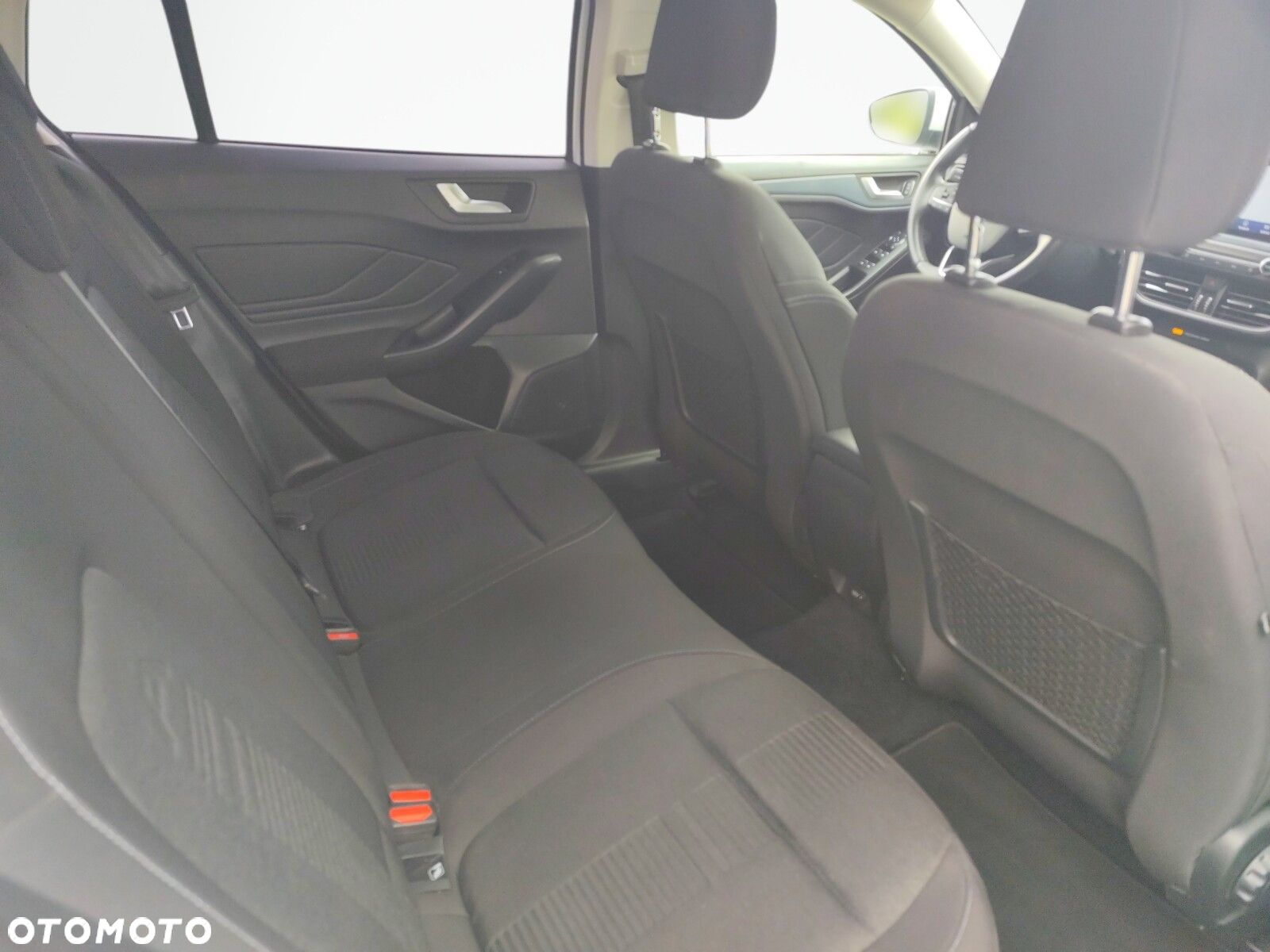Ford Focus - 16