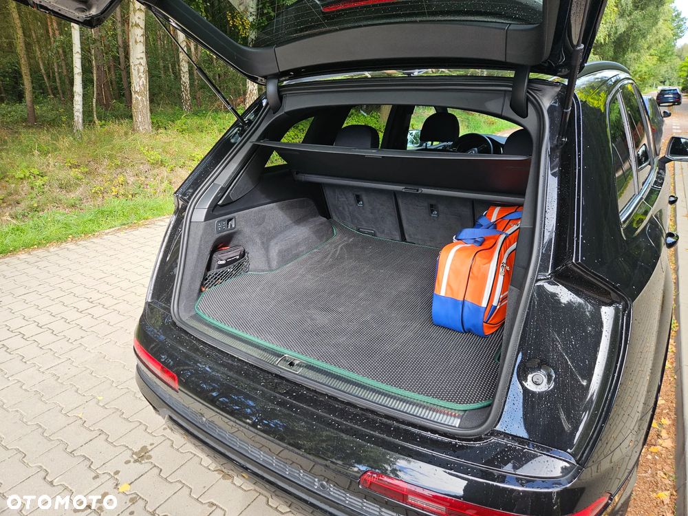 Audi Q7 - 16