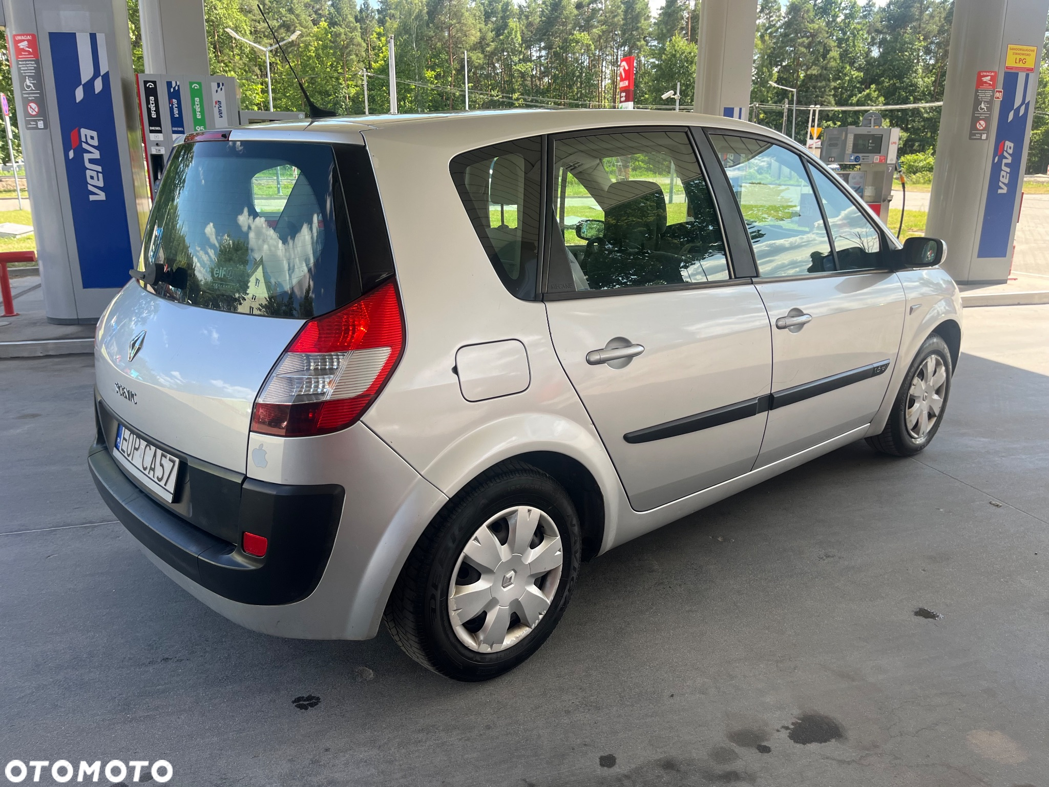 Renault Scenic 1.6 16V Privilege - 12