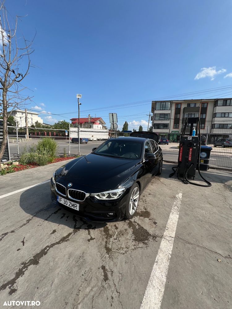 BMW Seria 3 320d Efficient Dynamic Edition Aut. - 1