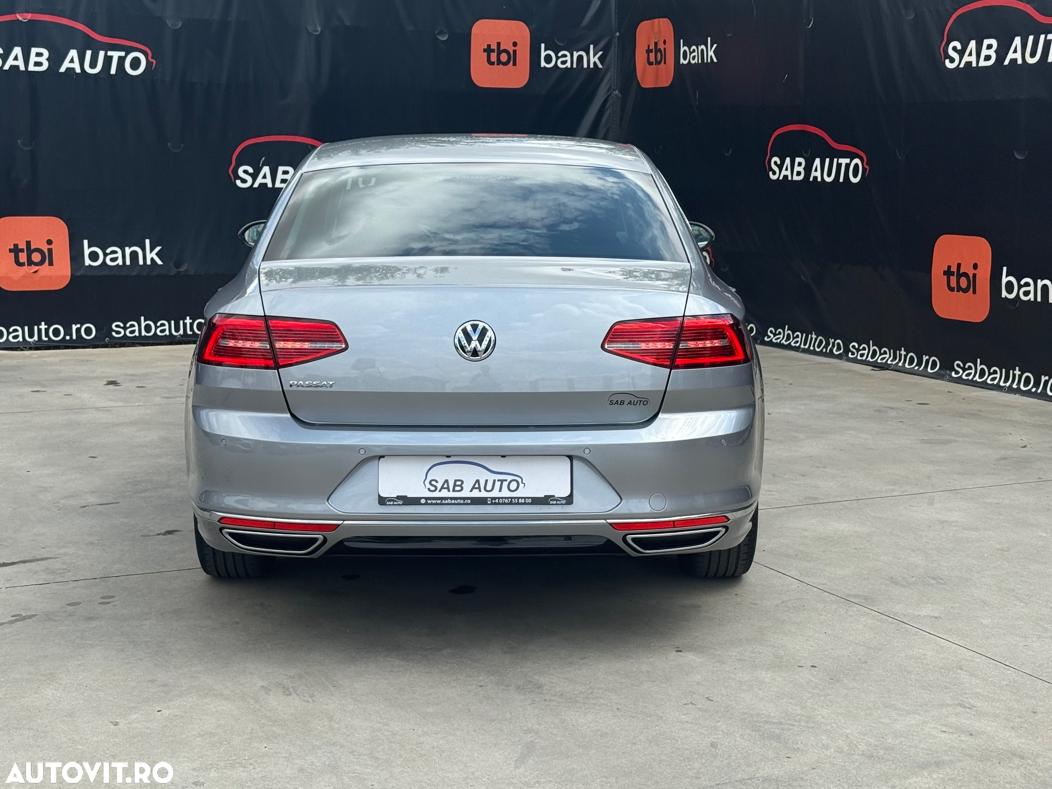 Volkswagen Passat 1.5 TSI OPF DSG Highline - 23