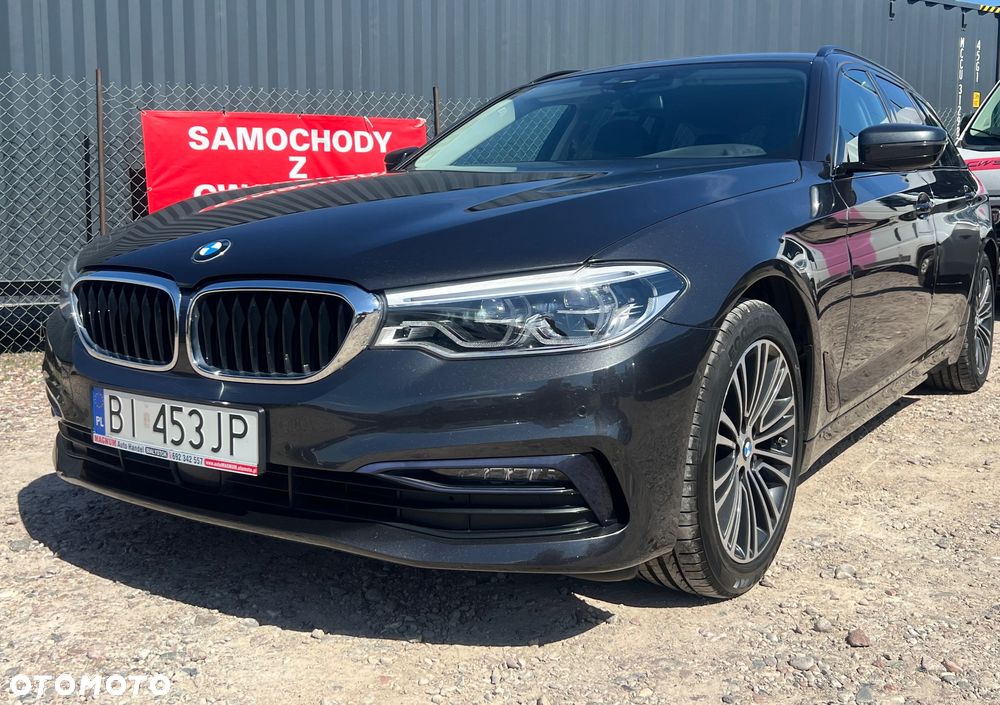 BMW Seria 5 520d Luxury Line sport - 31