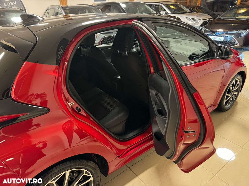 Toyota Yaris 130 1.5 VVT-i Premiere Edition - 8