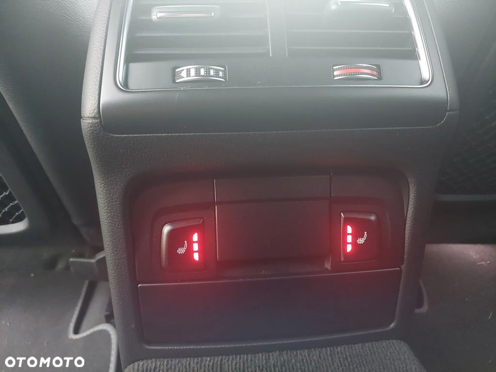 Audi A4 Avant 2.0 TDI DPF quattro S tronic S line Sportpaket - 16