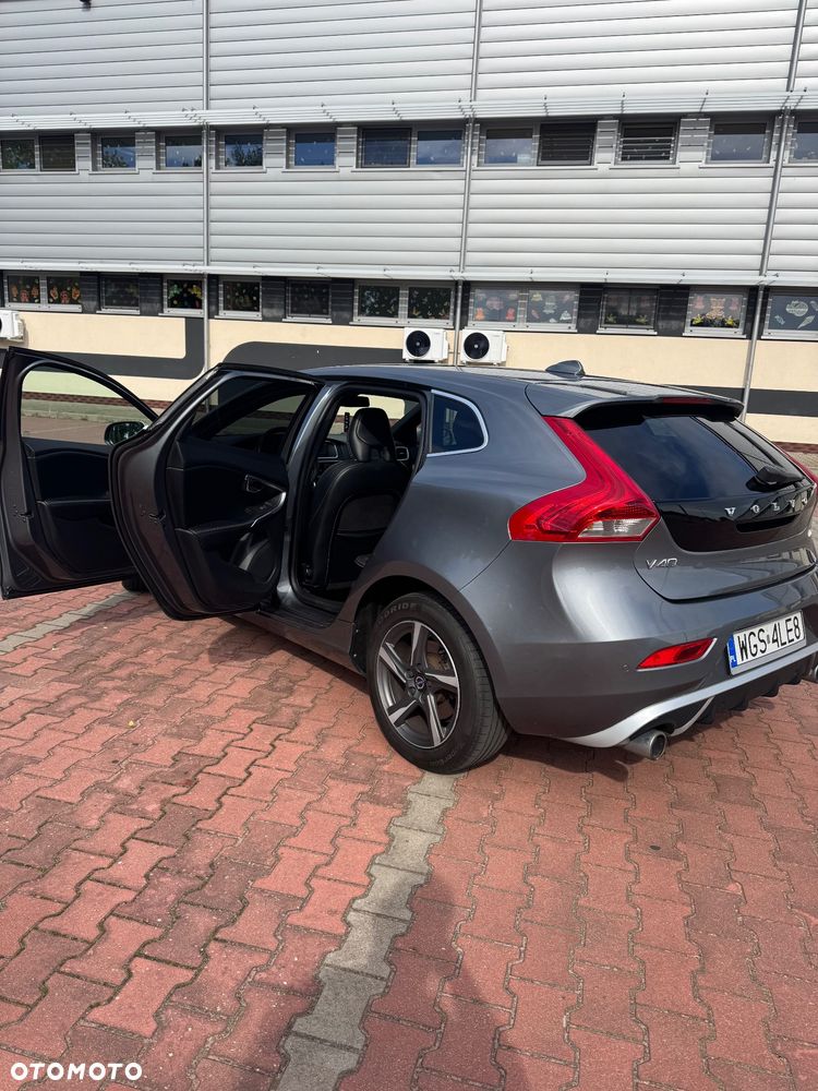 Volvo V40 D2 Drive-E R-Design Kinetic - 6