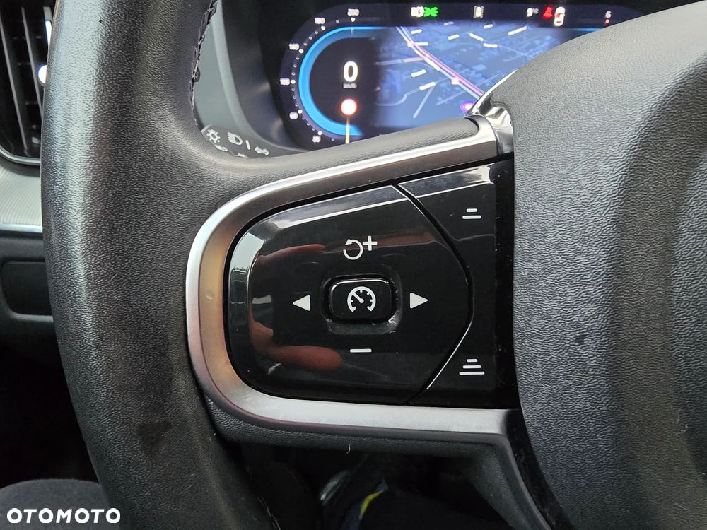 Volvo XC 60 - 24