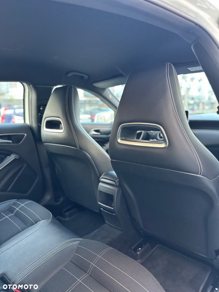 Mercedes-Benz Klasa A 180 7G-DCT SCORE - 38